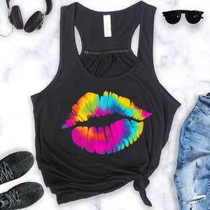 #83... Tie Dye Lips Ship 5/22